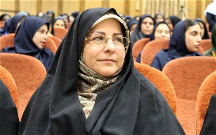 آینده کشور در گرو توجه به کودکان امروز است