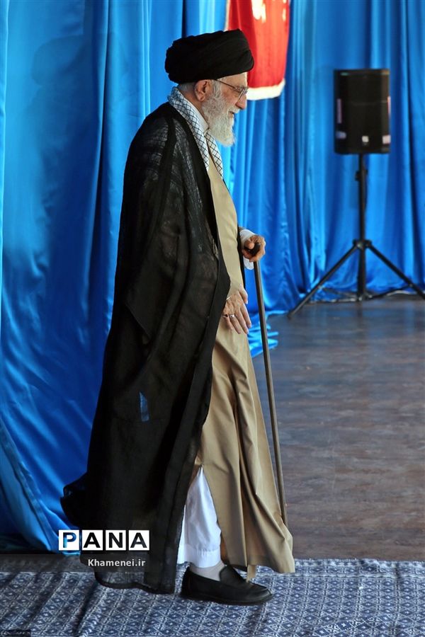 همایش بزرگ اقتدارعاشورایی بسیج و اجتماع باشکوه ده‌ها هزارنفری بسیجیان در ورزشگاه آزادی