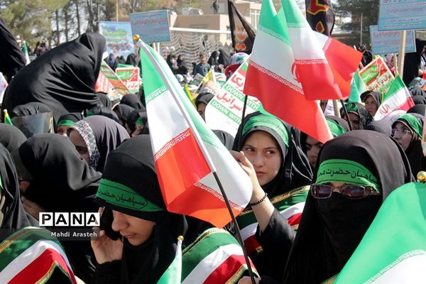 تجمع بزرگ ۲۰ هزار نفری اقتدار عاشورایی بسیجیان