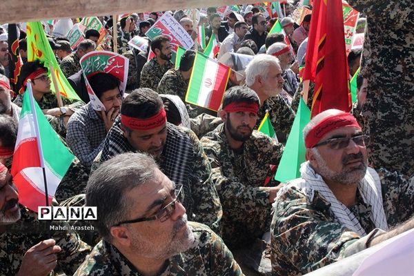 تجمع بزرگ ۲۰ هزار نفری اقتدار عاشورایی بسیجیان