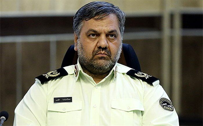 توضیح پلیس در مورد احضار علی دایی و صادق زیباکلام به آگاهی