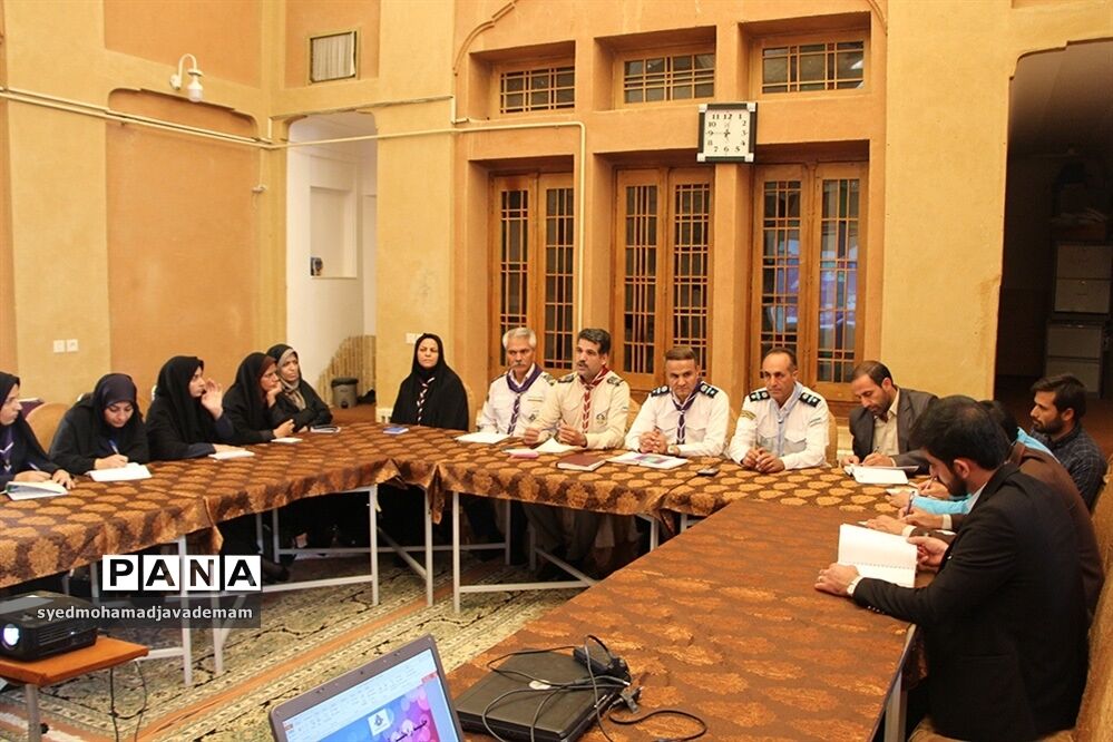 جلسه رابطین آموزشی پیشتازان شهرستان، مناطق و نواحی استان یزد