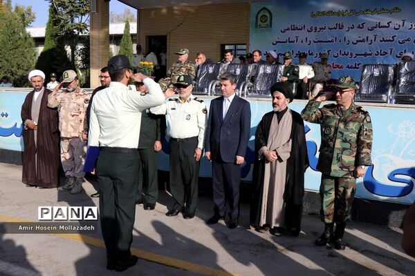 صبحگاه مشترک نیروهای مسلح به مناسبت آغاز هفته نیروی انتظامی در ارومیه
