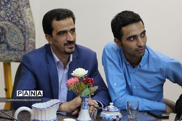 آیین رونمایی از پوستر چهارمین جشنواره پایگاه‌های خبری