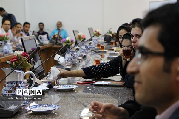 آیین رونمایی از پوستر چهارمین جشنواره پایگاه‌های خبری