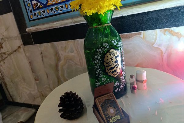 آغاز آیین معنوی اعتکاف در مصلای اسلامشهر با حضور گسترده نوجوانان