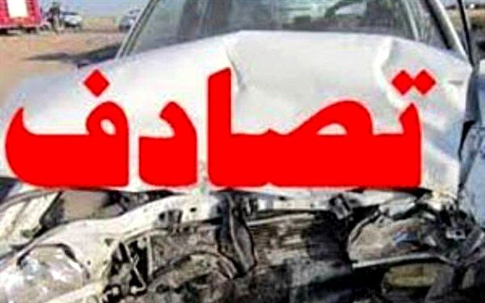 واژگونی مینی‌بوس با بیش از 25 سرنشین در بلوار آوینی