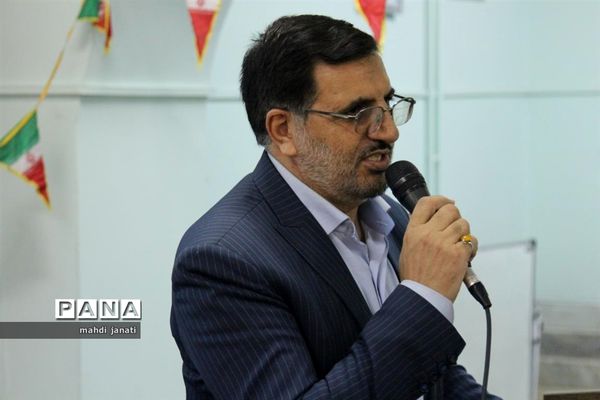 آیین افتتاح کانون سلمان در ناحیه 3 آموزش و پرورش استان قم