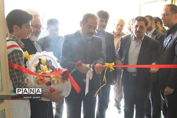 آیین افتتاح کانون سلمان در ناحیه 3 آموزش و پرورش استان قم