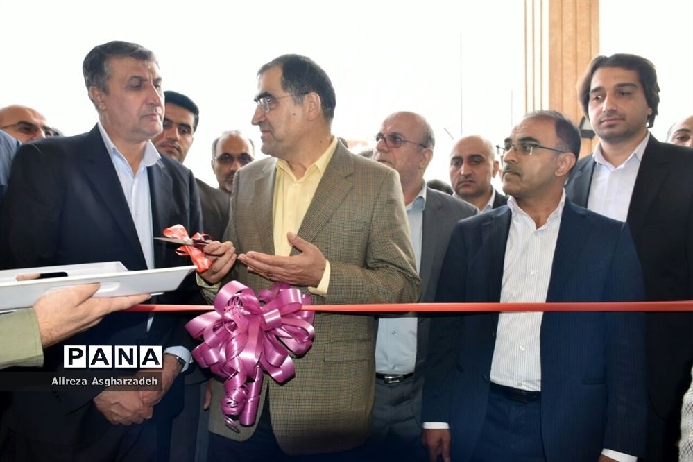افتتاح کلینیک تخصصی شهید صالحی بابلسر با حضور وزیر بهداشت