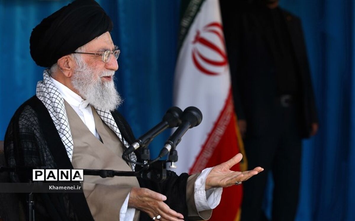 رهبر انقلاب خطاب به سران قوا: برای حل مشکلات نظام بانکی، نقدینگی، اشتغال و تورم تصمیم‌های جدی بگیرید