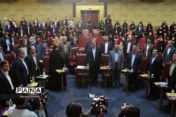 افتتاح نهمین دوره مجلس دانش آموزی