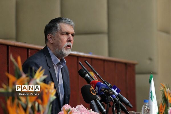 افتتاح نهمین دوره مجلس دانش آموزی