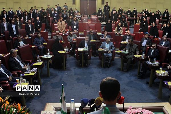 افتتاح نهمین دوره مجلس دانش آموزی