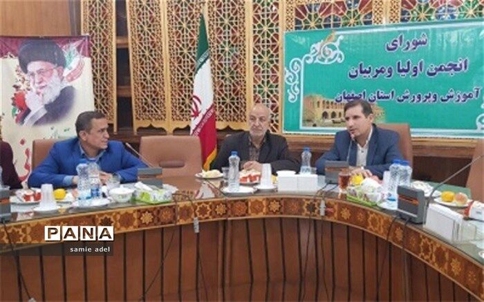 اولویت اول نظام حاکمیت،  مسئولین جوامع متمدن و کشورهای توسعه یافته آموزش و پرورش است