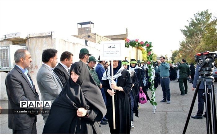 یکی از عوامل همدلی جوانان با اهداف انقلاب اردوی راهیان نور است