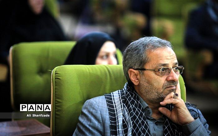 معاون پرورشی آموزش‌و‌پرورش: جوانان دانش‌آموز بهتر از قبل آماده دفاع از آرمان‌ها هستند