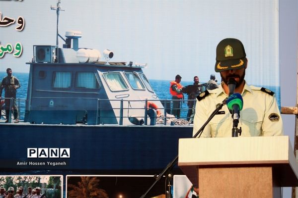 مانور نیروی دریایی جزیره کیش به مناسبت هفته ناجا در جزیره کیش