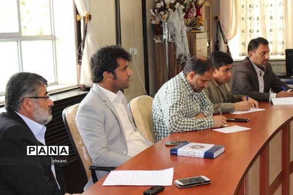 جلسه فصلی شورای برنامه‌ریزی سازمان دانش‌آموزی شهرستان بویراحمد