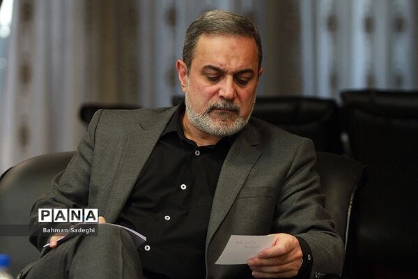 دیدار وزیر آموزش و پرورش با جمعی از نمایندگان مجلس