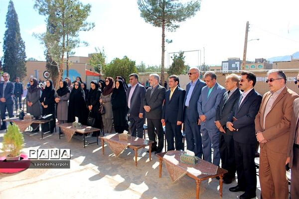 جشنواره غذای سالم در هنرستان رسالت بیرجند