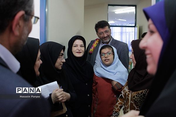 مراسم افتتاح مدرسه اتیسم ویژه دانش آموزان دختر شهر تهران (فرشتگان آسمانی)