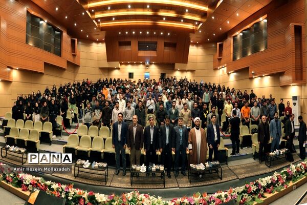 جشن دانشجویان ورودی دانشگاه صنعتی ارومیه