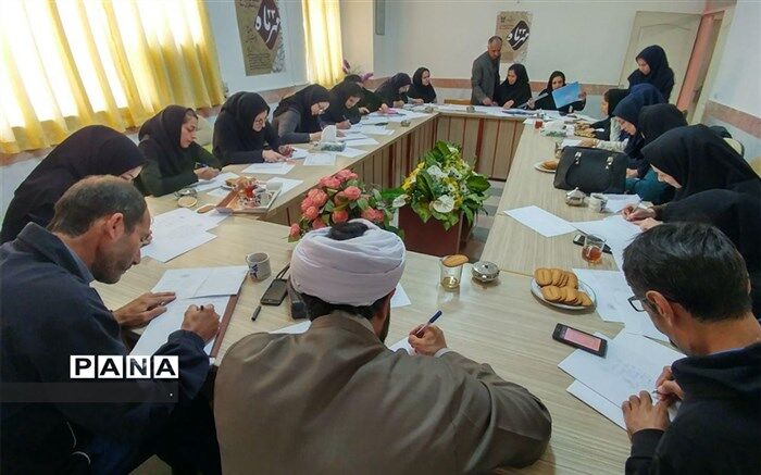 اولین همایش خوشنویسی در سما شیروان برگزار شد