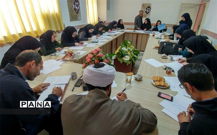 اولین همایش خوشنویسی در سما شیروان برگزار شد