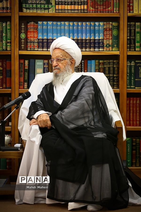 دیدار وزیرآموزش و پرورش با تعدادی از مراجع عظام تقلیددر استان قم