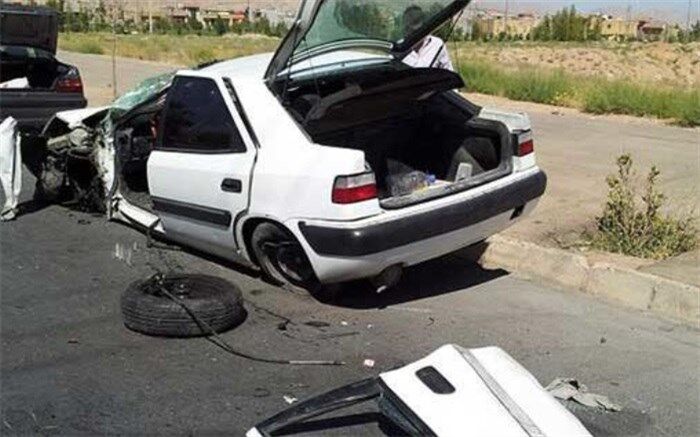 تصادف شاخ به شاخ زانتیا با پراید