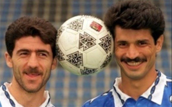 واکنش دایی به یک عکس خاطره انگیز؛ عجب سبیلی داشتیم!