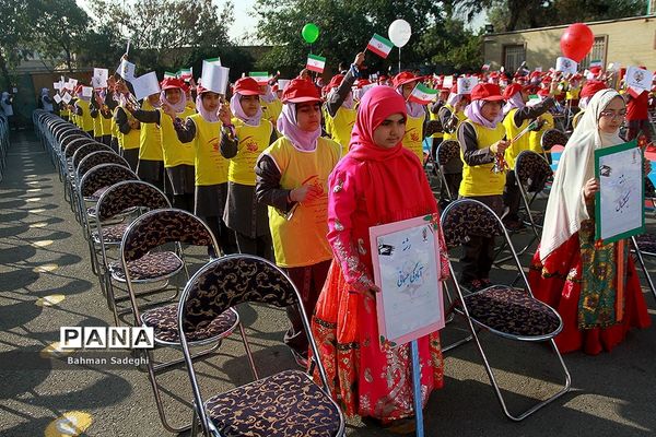 افتتاحیه پنجمین دوره المپیاد ورزشی درون‌ مدرسه‌ای