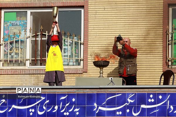 افتتاحیه پنجمین دوره المپیاد ورزشی درون‌ مدرسه‌ای