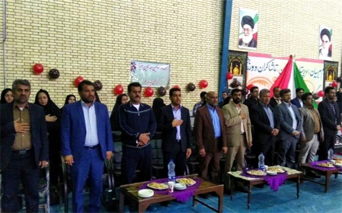 کشف استعدادهای ورزشی دانش آموزان از مهمترین اهداف المپیاد درون مدرسه ای است
