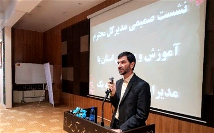 تمرکز آموزش و پرورش در انتخاب علمی، بررسی صلاحیت و شایستگی‌های مدیران مدارس است