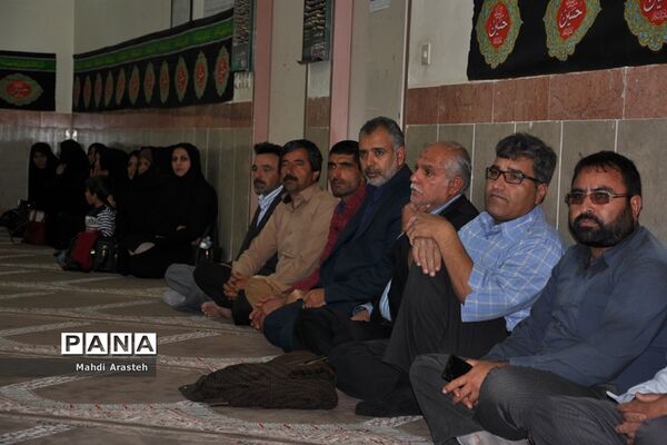 اولین  جلسه انجمن اولیا ومربیان هنرستان البرز خراسان جنوبی