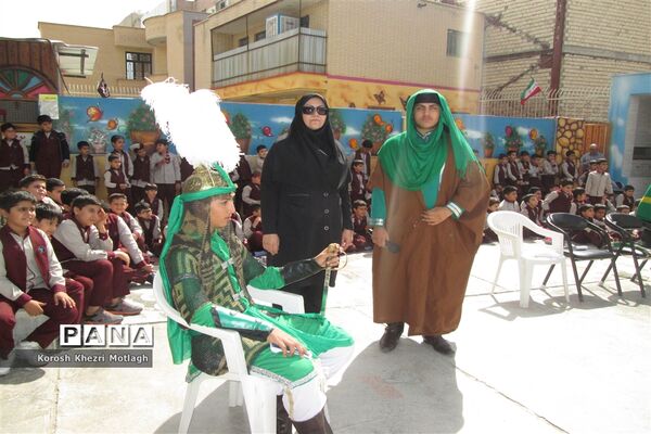 برگزاری مراسم تعزیه حضرت علی اکبر توسط دانش آموزان  مدرسه غیر دولتی پسرانه هوشمند سما در کازرون