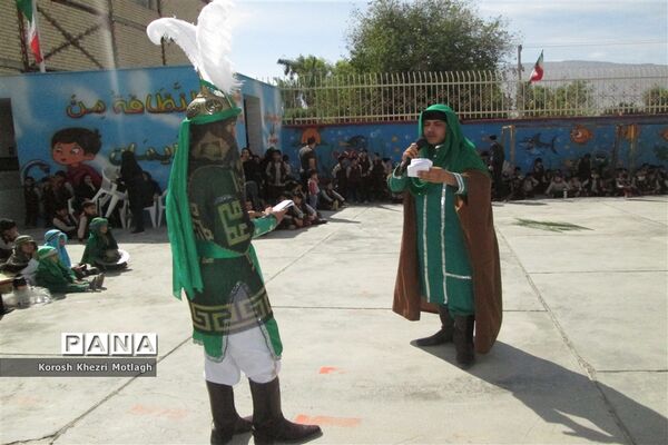 برگزاری مراسم تعزیه حضرت علی اکبر توسط دانش آموزان  مدرسه غیر دولتی پسرانه هوشمند سما در کازرون