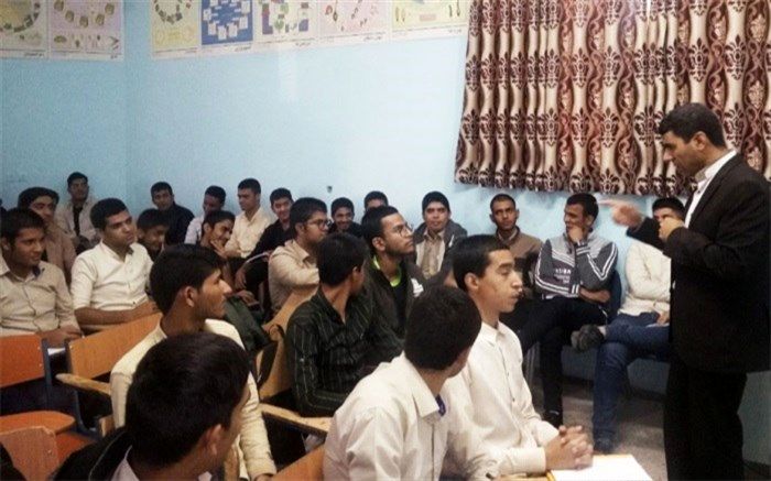 طرح توانمندسازی(روانی _ تحصیلی) دانش آموزان مناطق محروم و حاشیه شهرها کلید خورد