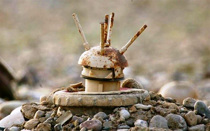 توجه زائران به هشدارهای انفجار مین و تجهیزات بجا مانده از جنگ تحمیلی
