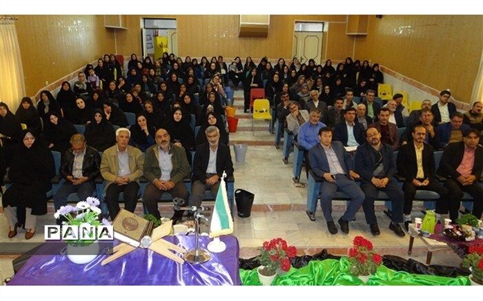 تربیت با اتصال منزل ،مدرسه و مسجد تکمیل می شود