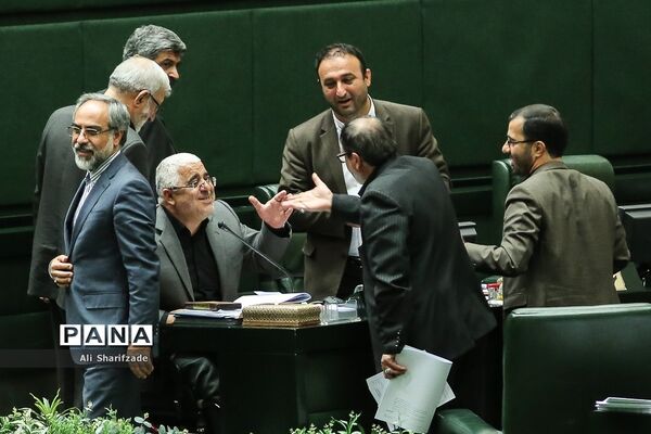جلسه رای اعتماد به چهار وزیر پیشنهادی دولت
