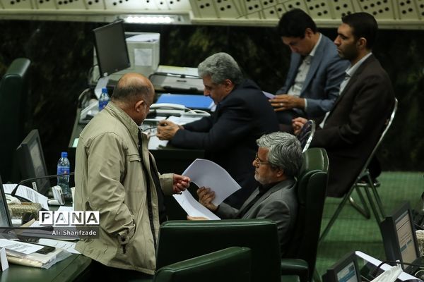 جلسه رای اعتماد به چهار وزیر پیشنهادی دولت