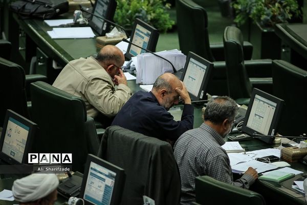 جلسه رای اعتماد به چهار وزیر پیشنهادی دولت