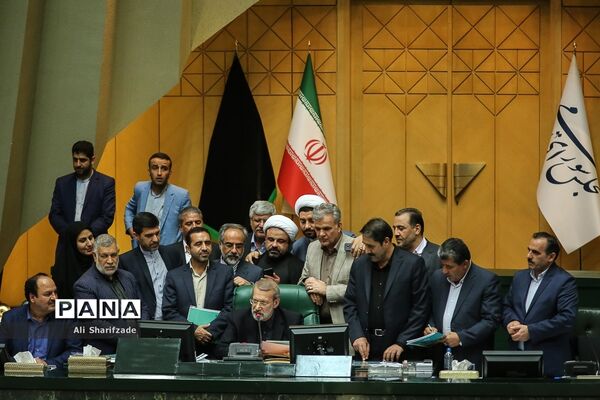 جلسه رای اعتماد به چهار وزیر پیشنهادی دولت
