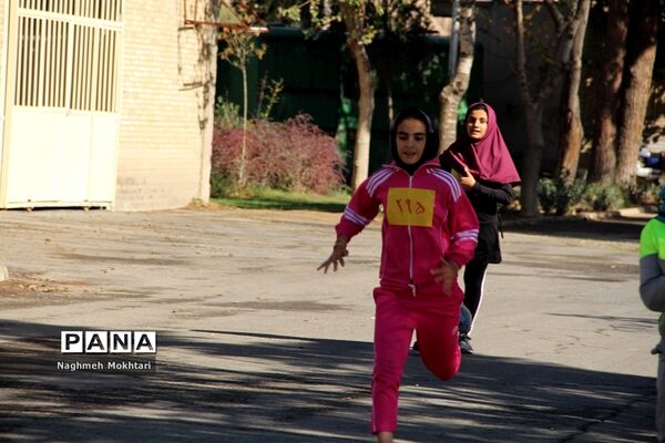 برگزاری مسابقه دو همگانی در شهرری