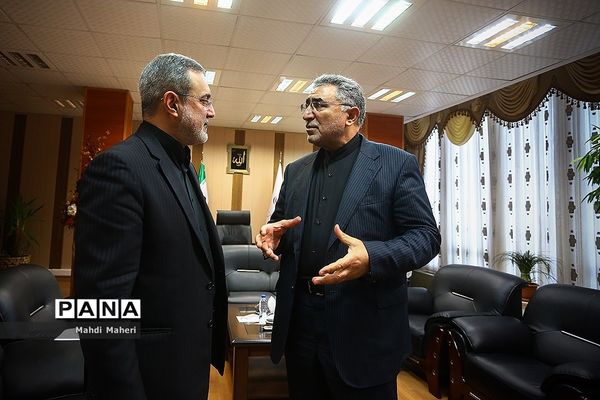 دیدار وزیر آموزش و پرورش با جمعی از نمایندگان مجلس