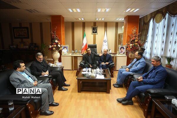 دیدار وزیر آموزش و پرورش با جمعی از نمایندگان مجلس