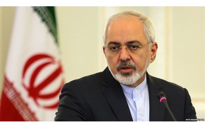 ظریف: افراط‌گرایی نژاد و مذهب نمی‌شناسد